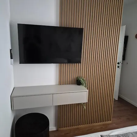 Vivavir With 2x E-scooter, Private Pool & Grill Ferienhaus
