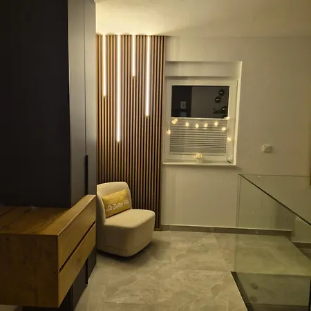 Vivavir With 2x E-scooter, Private Pool & Grill Ferienhaus *